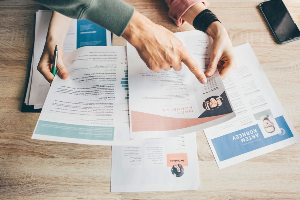 How to Build the Perfect TEFL CV (2025 Guide)